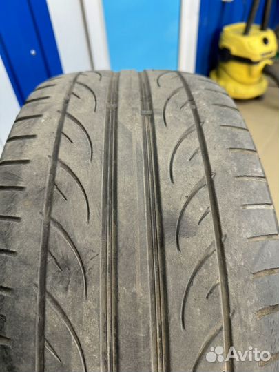 Hankook Ventus V12 Evo2 K120 225/40 R19