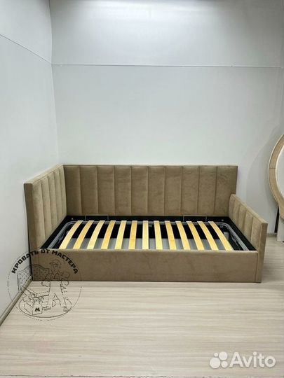 Детская кровать диван с мягкими бортиками