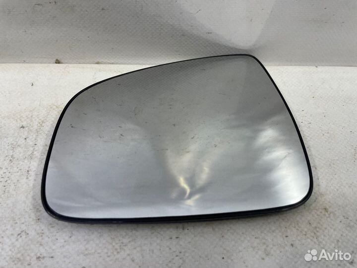 Зеркальный элемент левый Renault Logan 1 2004-2016