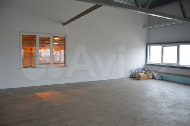 Помещение свободного назначения, 200 м²