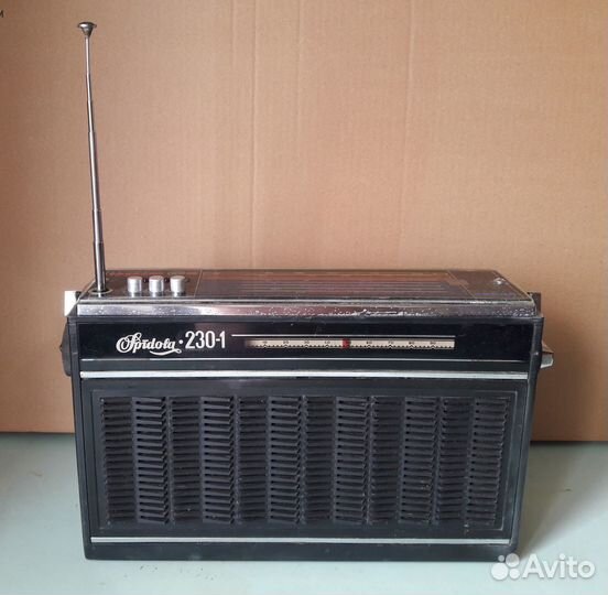 Радиоприемник VEF Spidola 230-1