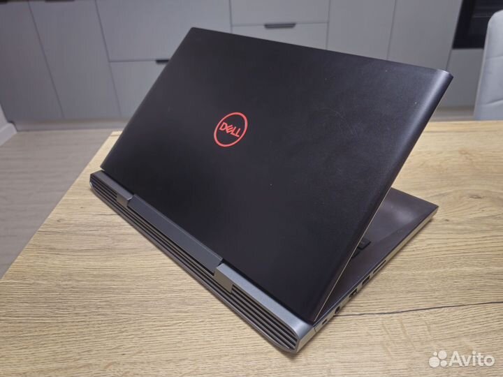 Игровой ноутбук Dell i5/GTX1050/SSD+HDD