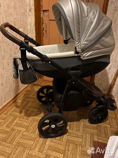 Коляска zippy 2 в 1