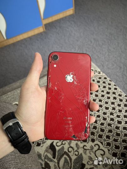 iPhone Xr, 64 ГБ