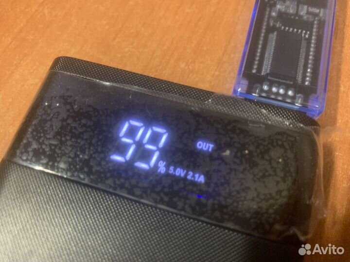 Повербанк 10000 mAh (6*18650)