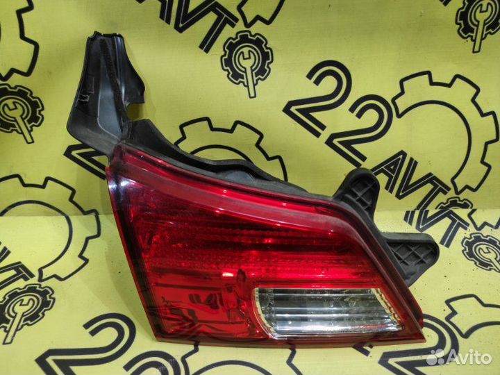 Стоп сигнал в крышку багажника задний левый Subaru