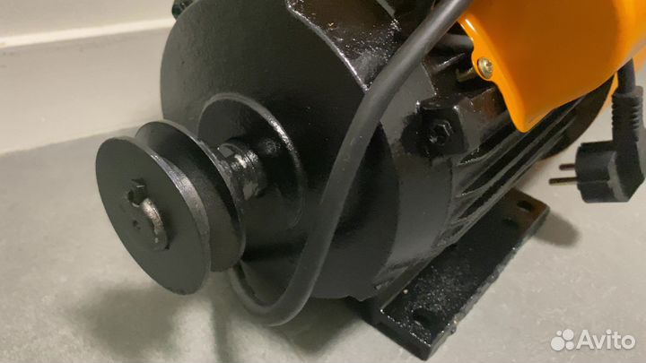 Электродвигатель 2.2 кВт 220В