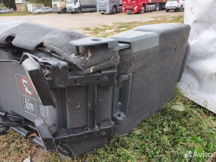 Заднее сиденье mercedes w163 ml320