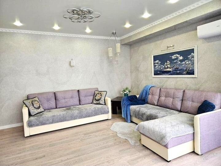 2-к. квартира, 75 м², 3/10 эт.