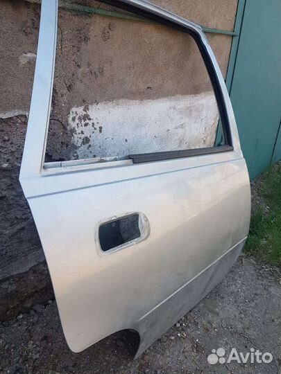 Дверь задняя правая Daewoo Nexia