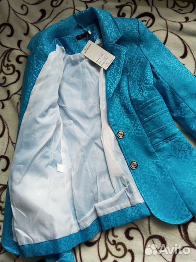 Пиджак 40р