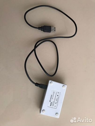 Картридер для чтения карт памяти и флешки