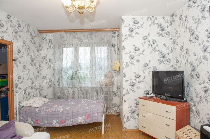 2-к. квартира, 56 м², 3/10 эт.