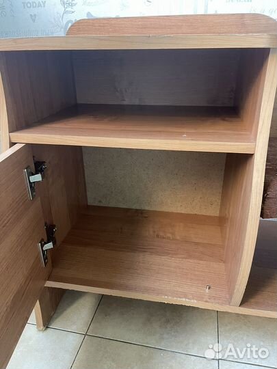 Тумбочка для прихожей