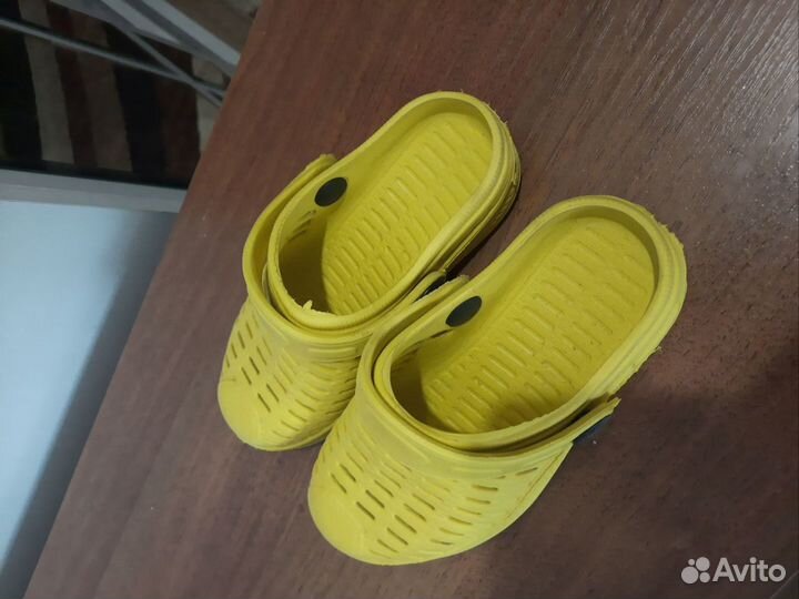 Crocs шлепки детские