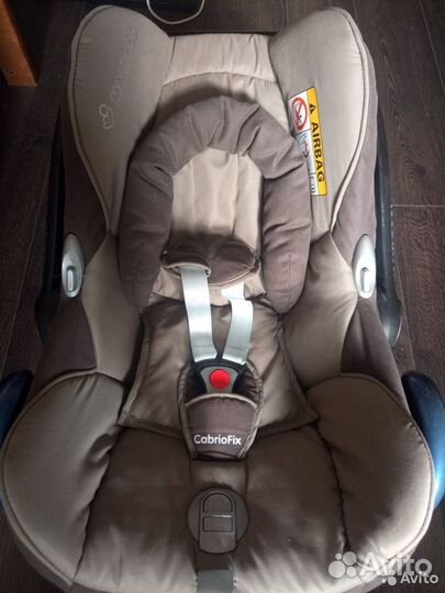 Автолюлька maxi cosi cabriofix