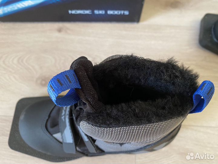 Лыжные ботинки детские