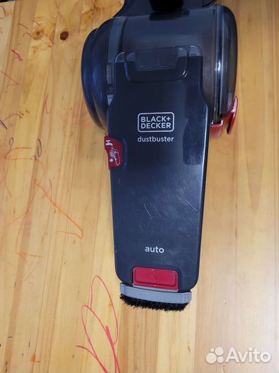 Автомобильный пылесос black decker