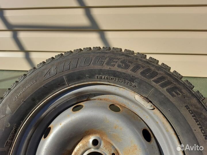 Bridgestone Ice Cruiser 5000 185/70 R14