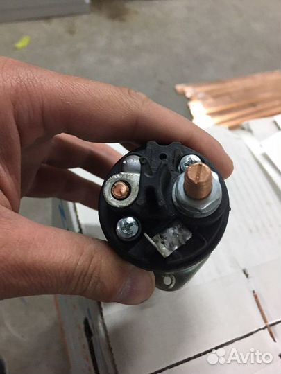 Втягивающее реле стартера ваз
