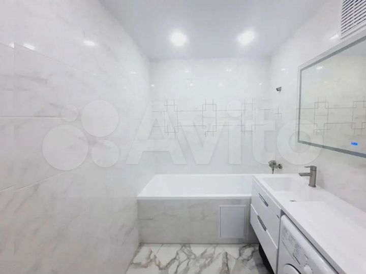 2-к. квартира, 67,5 м², 12/14 эт.