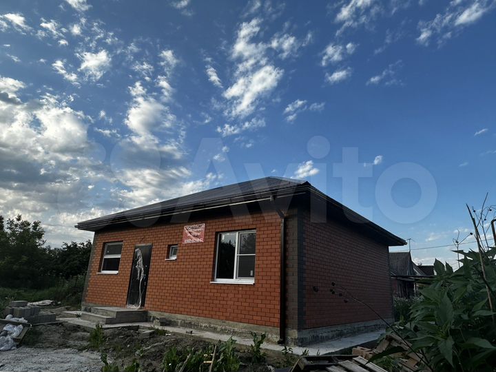 Дом 82 м² на участке 5 сот.