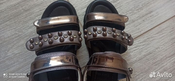 Босоножки для девочки