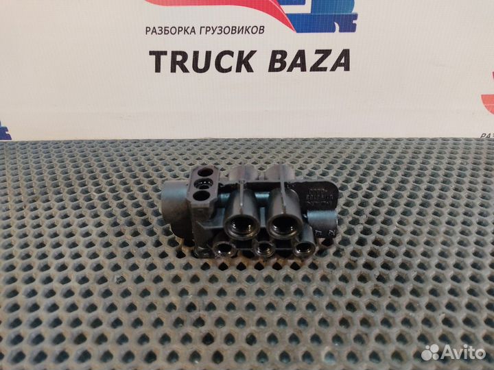 81981836000 Распределитель тормозных сил