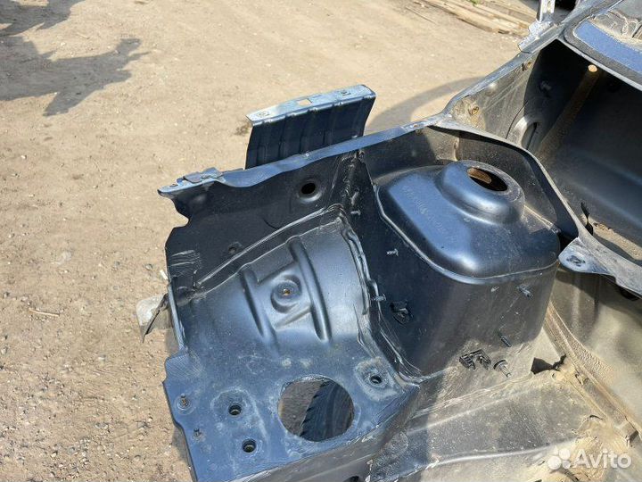 Полка крыла передняя правая Renault Kaptur