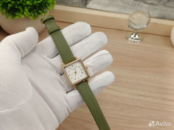 Часы Cartier женские