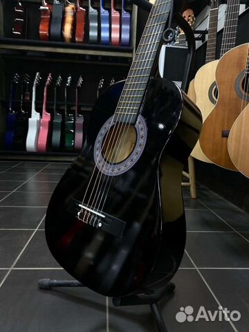 Классическая гитара 1/2 Черная Новая