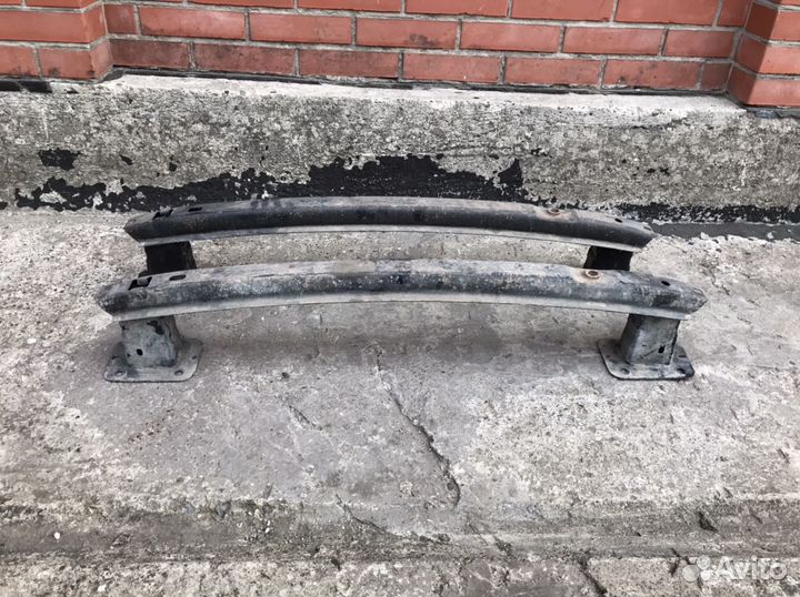 Усилитель бампера Форд Фокус 2 рестайлинг