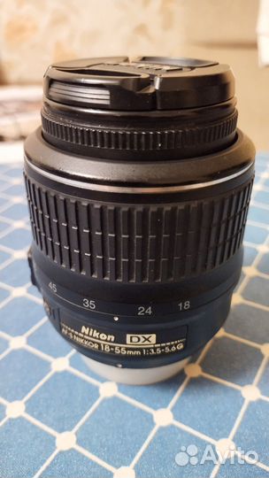 Объектив Nikon DX 18-55 мм 3,5-5,6G VR