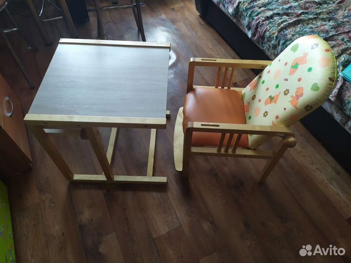 Детский стол и стул