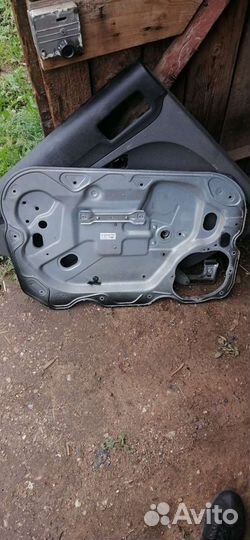 Продам обшивку дверей от фокуса