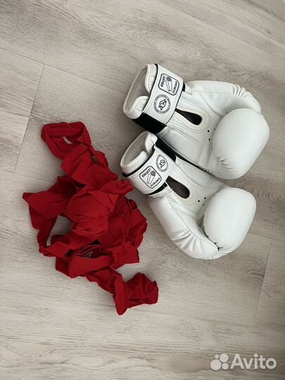 Перчатки боксерские 10 oz Everlast