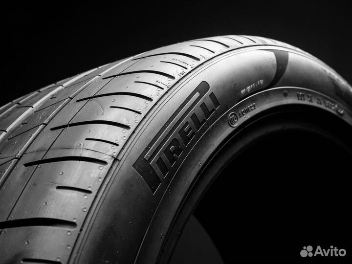 Pirelli P Zero PZ4 285/40 R22 и 325/35 R22