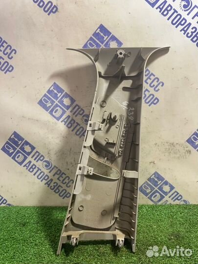 Обшивка стойки левая Ford Fusion хэтчбек 1.6 fyja