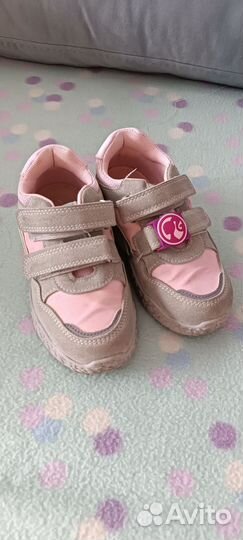 Кроссовки для девочки