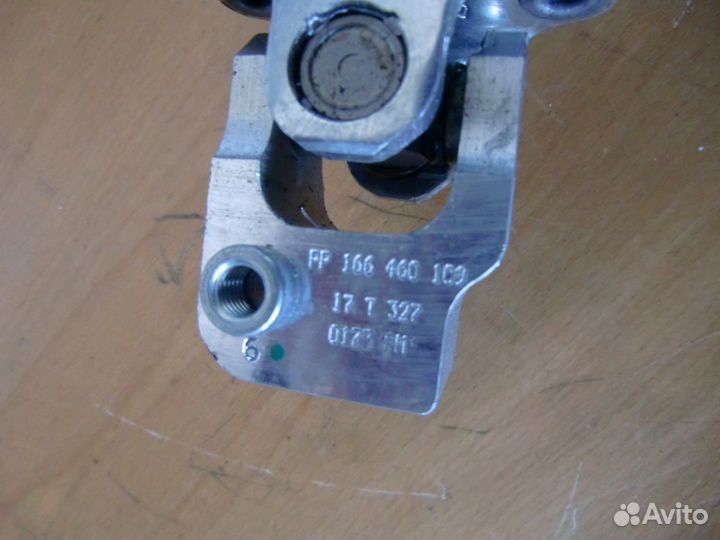 Кардан рулевого вала Mercedes ML GLE GL GLS X166