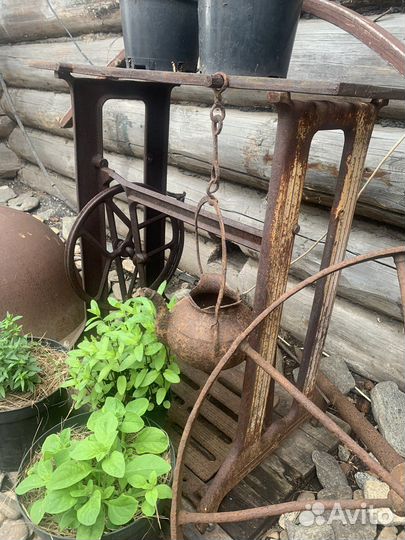 Станина от швейной машинки