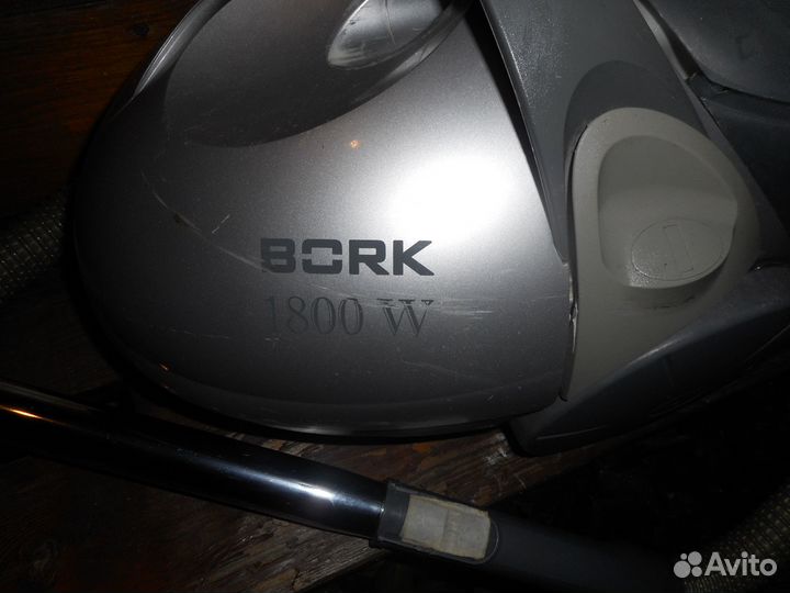 Пылесос bork 1800W