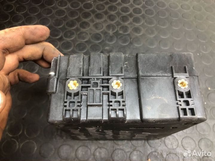 Блок управления abs Lexus RX 400