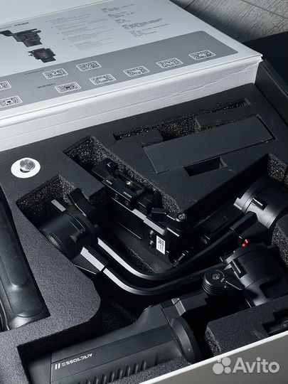 Электронный стабилизатор Moza Aircross 3