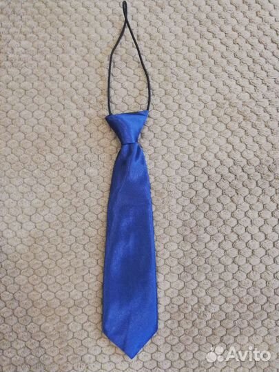 Новый галстук и бабочка