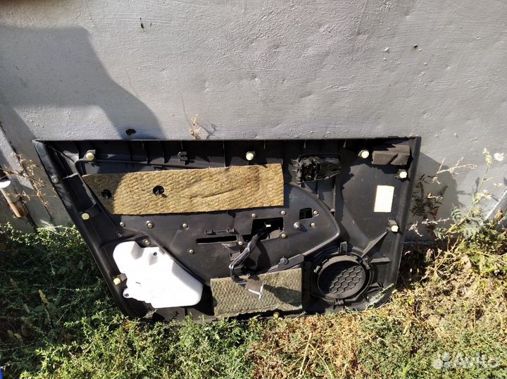 Карта водительской двери Митсубиси Аиртрек