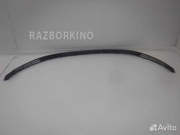 Накладка переднего бампера