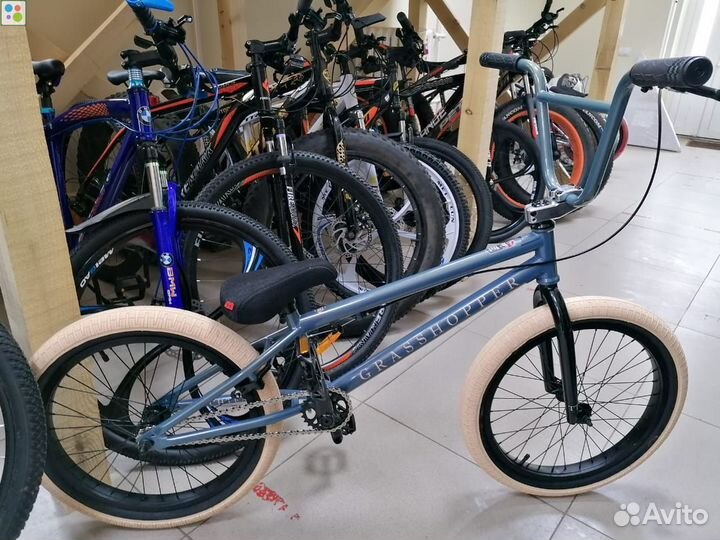 Трюковой велосипед BMX