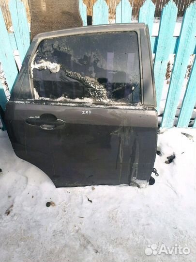 Дверь задняя правая focus 1 zx4 2005г