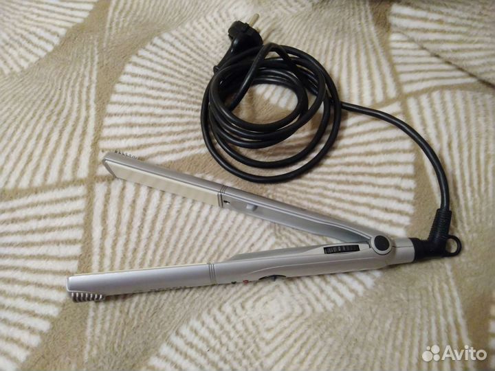 Выпрямитель для волос Bosch PHS 2105